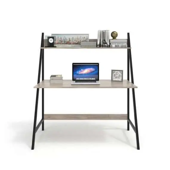 Easel